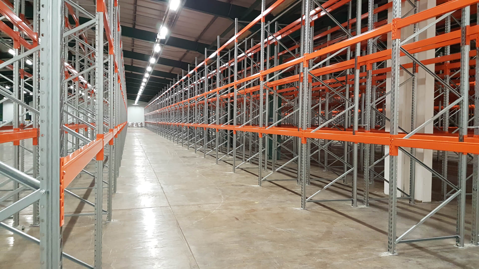 Can You Benefit from Warehouse Storage?